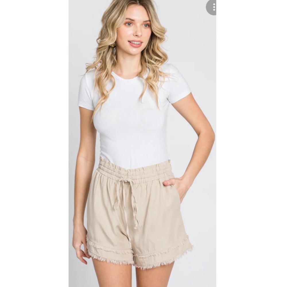 CLOTH AND STONE Beige Pinko Boho Frayed Front Tie Shorts